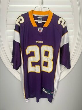 Minnesota Vikings Adrian Peterson #28 jersey manufactured by Reebok Large